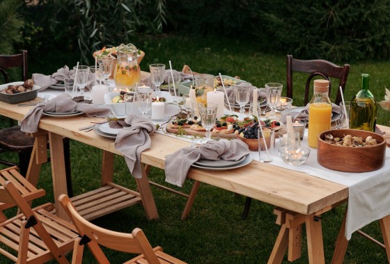 Creëer de perfecte picknick met de juiste tuinmeubelen en accessoires - 